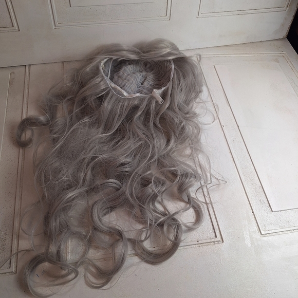 Platinum Salt & Pepper Layered Look White Color Long Hair With Wave/Wear My Wig - Picture 13 of 13